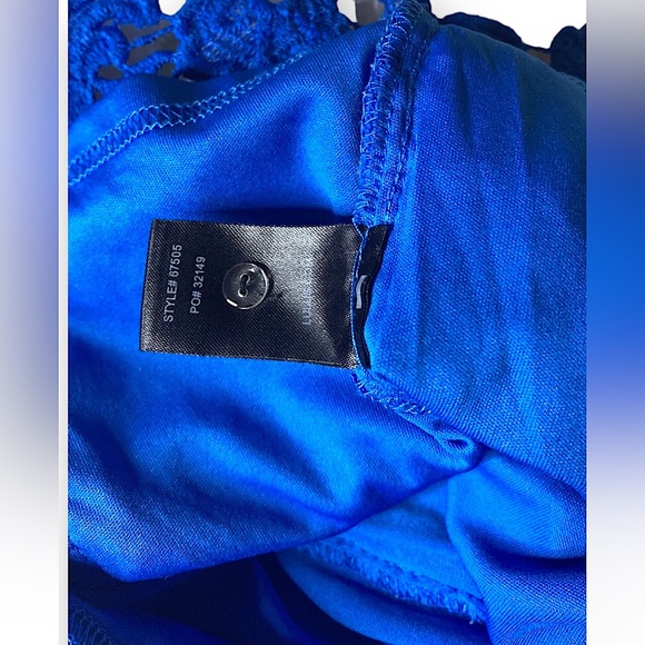 Lulu’s Romance Language Blue Backless Lace Dress sz M - Picture 14 of 16